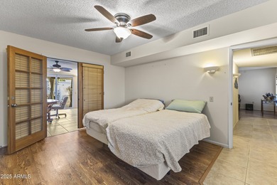 This beautifully maintained 2-bedroom, 2-bath home in Sun City on Sun City-Willow Creek / Willow Brook  in Arizona - for sale on GolfHomes.com, golf home, golf lot