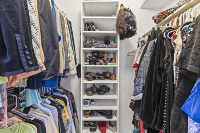 This beautifully maintained 2-bedroom, 2-bath home in Sun City on Sun City-Willow Creek / Willow Brook  in Arizona - for sale on GolfHomes.com, golf home, golf lot