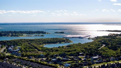 Carefree living in the sought-after Del Webb Frisco Lakes 55+ on Frisco Lakes Golf Course in Texas - for sale on GolfHomes.com, golf home, golf lot