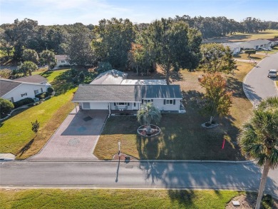 EXCEPTIONAL GARAGE AND WORKSHOP SPACE IDEAL FOR HOBBYISTS OR on The Links of Spruce Creek in Florida - for sale on GolfHomes.com, golf home, golf lot