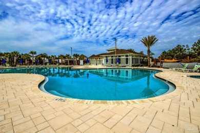 *Luxurious Top-Floor Grandeur: 3/2 Penthouse Suite in Beautiful on Lost Key Golf Club in Florida - for sale on GolfHomes.com, golf home, golf lot