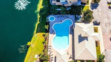 *Luxurious Top-Floor Grandeur: 3/2 Penthouse Suite in Beautiful on Lost Key Golf Club in Florida - for sale on GolfHomes.com, golf home, golf lot
