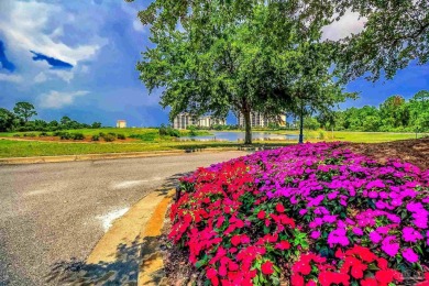 *Luxurious Top-Floor Grandeur: 3/2 Penthouse Suite in Beautiful on Lost Key Golf Club in Florida - for sale on GolfHomes.com, golf home, golf lot