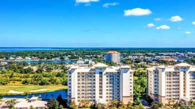 *Luxurious Top-Floor Grandeur: 3/2 Penthouse Suite in Beautiful on Lost Key Golf Club in Florida - for sale on GolfHomes.com, golf home, golf lot