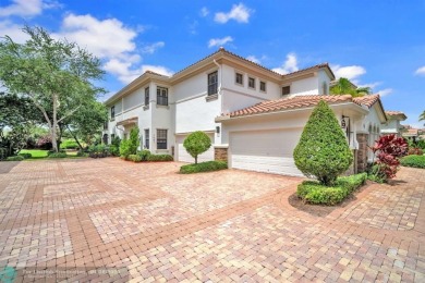 Live the dream in this stunningly beautiful, renovated coach on Parkland Golf Club in Florida - for sale on GolfHomes.com, golf home, golf lot