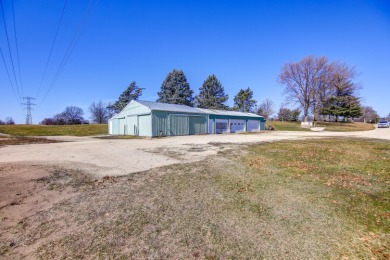 Rock River Golf and Supper Club. Turn key business. Great on Rock River Country Club in Illinois - for sale on GolfHomes.com, golf home, golf lot