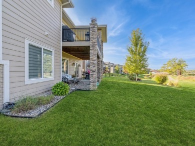 You will be awestruck when you walk in this warm, welcoming 4 on Echo Valley Country Club in Iowa - for sale on GolfHomes.com, golf home, golf lot