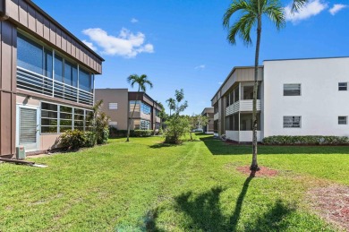 Enjoy the comfort & style of this move-in ready, first-floor on Kings Point Golf -Flanders Way in Florida - for sale on GolfHomes.com, golf home, golf lot