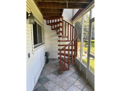 Beautiful 4-bedroom, 3-bathroom townhome in the highly desirable on Baypoint Golf Club in Florida - for sale on GolfHomes.com, golf home, golf lot