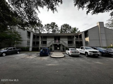 Now Available For Sale - 6214 Harbourside Dr. A perfect blend of on Harbour Point Golf Club in North Carolina - for sale on GolfHomes.com, golf home, golf lot