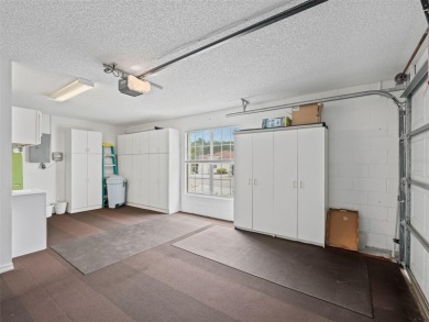 NO BOND! MOVE RIGHT INTO THIS COURTYARD VILLA POOL HOME in the on El Diablo Executive Golf Course in Florida - for sale on GolfHomes.com, golf home, golf lot