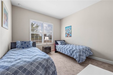 ARE YOU LOOKING FOR A SPACIOUS, QUALITY-BUILT HOME ON A PRIME on River Hall Country Club in Florida - for sale on GolfHomes.com, golf home, golf lot