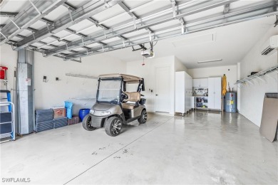 ARE YOU LOOKING FOR A SPACIOUS, QUALITY-BUILT HOME ON A PRIME on River Hall Country Club in Florida - for sale on GolfHomes.com, golf home, golf lot