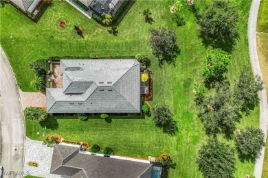 ARE YOU LOOKING FOR A SPACIOUS, QUALITY-BUILT HOME ON A PRIME on River Hall Country Club in Florida - for sale on GolfHomes.com, golf home, golf lot