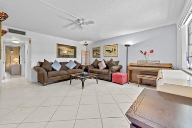 Charming 2-Bedroom, 2-Bathroom Condo in Kings Point, Delray on Kings Point Golf -Flanders Way in Florida - for sale on GolfHomes.com, golf home, golf lot