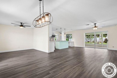 Fabulous Little Club. Best deal in Northern PBC Golf, tennis on Riverbend Golf Club in Florida - for sale on GolfHomes.com, golf home, golf lot