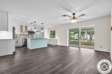 Fabulous Little Club. Best deal in Northern PBC Golf, tennis on Riverbend Golf Club in Florida - for sale on GolfHomes.com, golf home, golf lot
