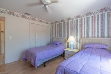 HUGE REDUCTION --VACANT AND EASY TO SHOW--MOTIVATED SELLER BRING on Glen Eagle Golf and Country Club in Florida - for sale on GolfHomes.com, golf home, golf lot