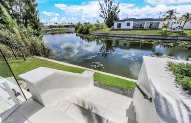 TURNKEY INVESTMENT OPPORTUNITY! Experience Southwest Florida on Palmetto-Pine Country Club in Florida - for sale on GolfHomes.com, golf home, golf lot