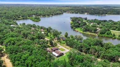 Fall in love with lakeview living in this spacious 2638 sq ft, 5 on Hilltop Lakes Resort Golf Club in Texas - for sale on GolfHomes.com, golf home, golf lot