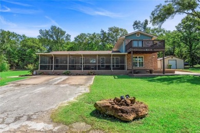 Fall in love with lakeview living in this spacious 2638 sq ft, 5 on Hilltop Lakes Resort Golf Club in Texas - for sale on GolfHomes.com, golf home, golf lot