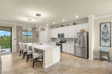 COME SEE THIS *WOW* COACH HOME!! This is an impressive second on Bonita National Golf Course in Florida - for sale on GolfHomes.com, golf home, golf lot