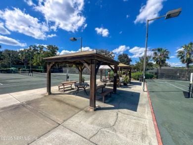 FREE Golf Cart!! You want a GREAT DEAL...here it is!! Green Cove on Magnolia Point Golf and Country Club in Florida - for sale on GolfHomes.com, golf home, golf lot