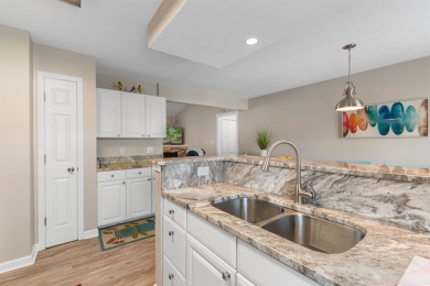Welcome to this beautiful 3-bedroom, 3-bathroom condo in the on Burning Ridge Golf Course in South Carolina - for sale on GolfHomes.com, golf home, golf lot