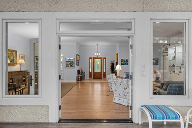 Enjoy one floor living in this light, bright & gracious Seabrook on The Seabrook Island Club in South Carolina - for sale on GolfHomes.com, golf home, golf lot