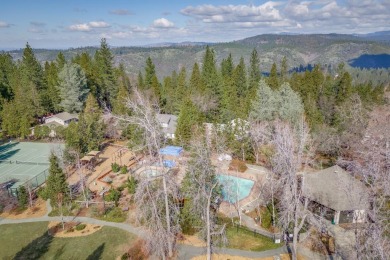 Gorgeous remodeled townhome comes completely furnished and on Forest Meadows Golf Course in California - for sale on GolfHomes.com, golf home, golf lot