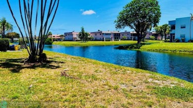 Welcome to this charming 2 bedrooms and 2 full bathrooms. first on Kings Point Golf -Flanders Way in Florida - for sale on GolfHomes.com, golf home, golf lot