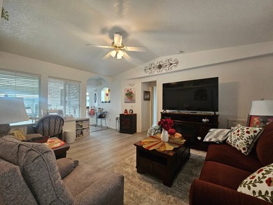 This super spacious 1BD 2BA home features a large Arizona room on Viewpoint Golf Resort in Arizona - for sale on GolfHomes.com, golf home, golf lot