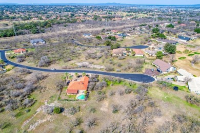 Level lot in Horseshoe Bay Proper.  Perfect location in the on Slick Rock Golf Course - Horseshoe Bay in Texas - for sale on GolfHomes.com, golf home, golf lot