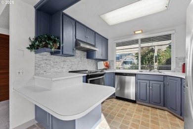 OPEN SUNDAY 5/4 1-3.  Welcome to 12210 SW Par 4 Drive, a on King City Golf Course in Oregon - for sale on GolfHomes.com, golf home, golf lot