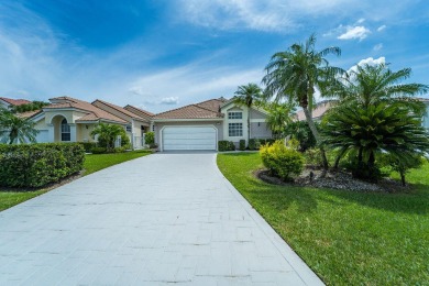 Welcome to Eastpointe Country Club.  Palm Beach County's best on Old Marsh Golf Club in Florida - for sale on GolfHomes.com, golf home, golf lot