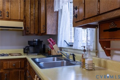 Great value on this brick ranch in the established Camelot on Dogwood Trace Golf Course in Virginia - for sale on GolfHomes.com, golf home, golf lot