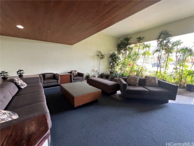 Pearl Regency in Aiea! A convenient 1 bedroom 1 bath pet on Pearl Country Club in Hawaii - for sale on GolfHomes.com, golf home, golf lot