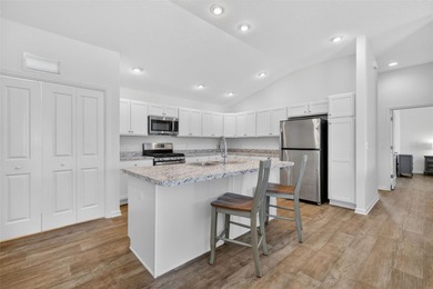 FANTASTIC 2/2 Opal Patio Villa featuring an INTERIOR LAUNDRY on Pennbrooke Fairways in Florida - for sale on GolfHomes.com, golf home, golf lot