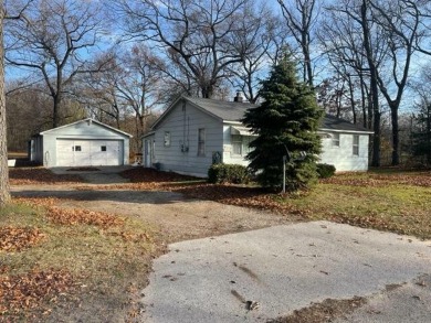 11.36 Acres Available with the purchase of adjoining property on University Park Golf Course in Michigan - for sale on GolfHomes.com, golf home, golf lot