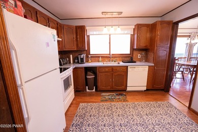 Enjoy easy living in this spacious and bright ranch home in the on The Hideout Golf in Pennsylvania - for sale on GolfHomes.com, golf home, golf lot