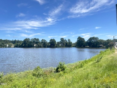 Welcome to 1912 Talamore Ct! This 3 bedroom single family home on Hedingham Golf and Athletic Club in North Carolina - for sale on GolfHomes.com, golf home, golf lot