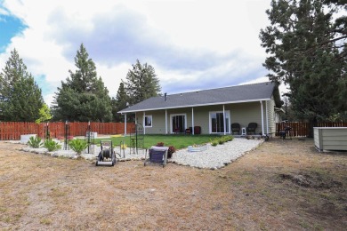 Welcome home to your very own slice of paradise in Lake on Lake Shastina Golf Course in California - for sale on GolfHomes.com, golf home, golf lot