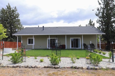 Welcome home to your very own slice of paradise in Lake on Lake Shastina Golf Course in California - for sale on GolfHomes.com, golf home, golf lot