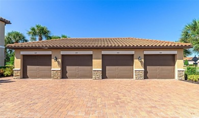 Under contract-accepting backup offers. Welcome to Esplanade at on Esplanade Golf and Country at Lakewood Ranch in Florida - for sale on GolfHomes.com, golf home, golf lot