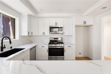 Beautifully remodeled 3-bedroom, 2-bath condo located in the on Indian Palms Country Club and Resort in California - for sale on GolfHomes.com, golf home, golf lot