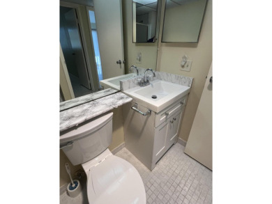 Luxurious ground floor 2/2 updated/renovated unit in Tuscany F on Kings Point Golf -Flanders Way in Florida - for sale on GolfHomes.com, golf home, golf lot