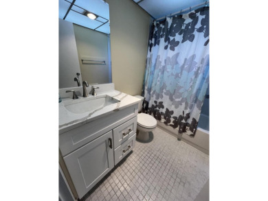 Luxurious ground floor 2/2 updated/renovated unit in Tuscany F on Kings Point Golf -Flanders Way in Florida - for sale on GolfHomes.com, golf home, golf lot