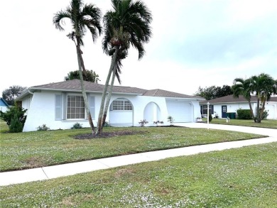 PRICED TO SELL! This IMMACULATE, LIKE-NEW RESIDENCE features on Riviera Golf Club in Florida - for sale on GolfHomes.com, golf home, golf lot