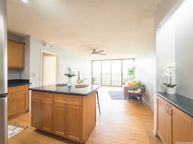 Very well-priced high-floor 1-bedroom, 1-bath residence at Pearl on Pearl Country Club in Hawaii - for sale on GolfHomes.com, golf home, golf lot