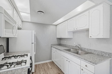 Fall in love with this updated 2nd (top) floor 1 bedroom 1 bath on Prestonwood Country Club - Dallas County in Texas - for sale on GolfHomes.com, golf home, golf lot